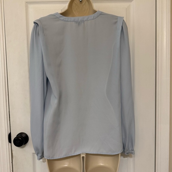 Ann Taylor Factory Powder Blue Blouse Office Workwear Top XS - Picture 4 of 4